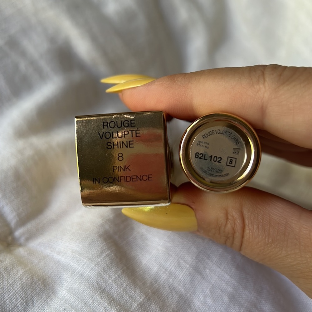 YSL Rouge Volupte Shine in #8 Pink In Confidence - Picture 3 of 5